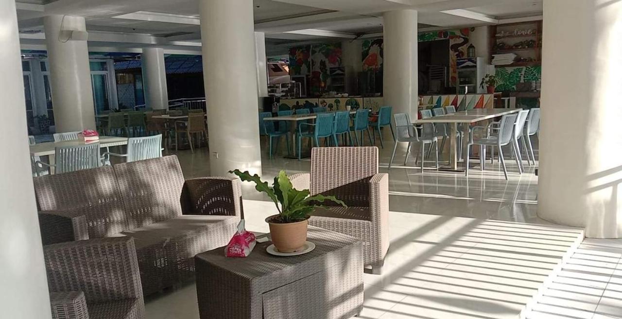 Aundanao Oasis Beach Samal Extérieur photo